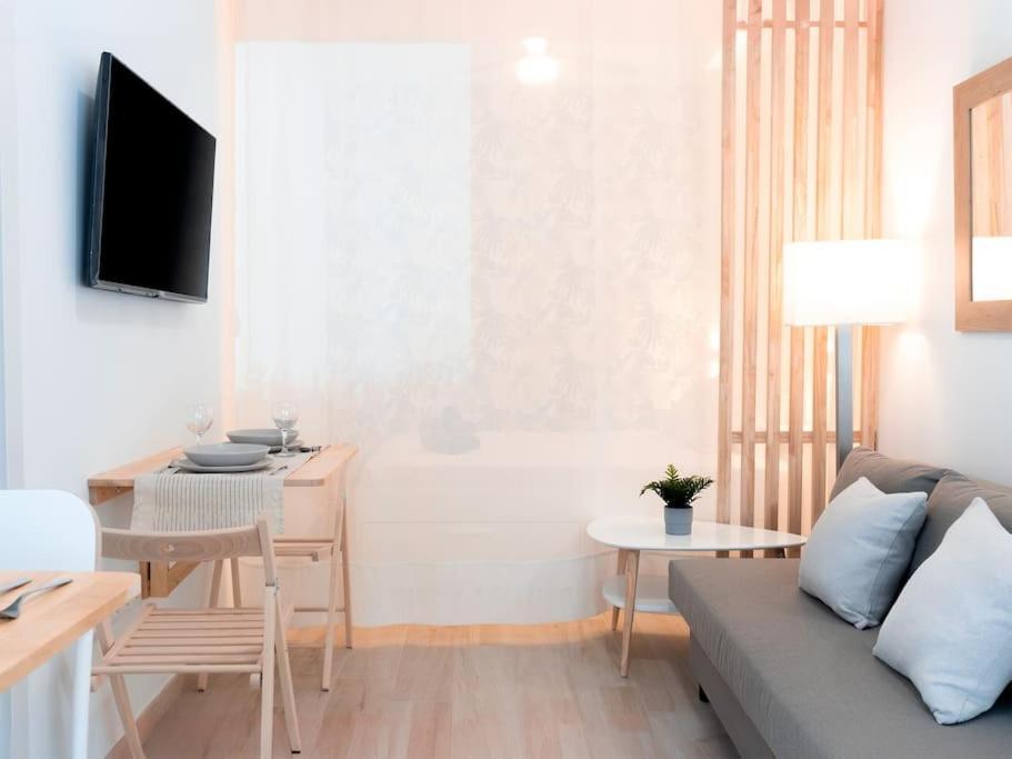 Acogedor Estudio En Triana Con Jacuzzi Y Wifi Sevilha Exterior foto